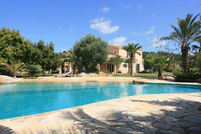 Luxe villa de 5 chambres à San Carlos Santa Eulalia à vendre