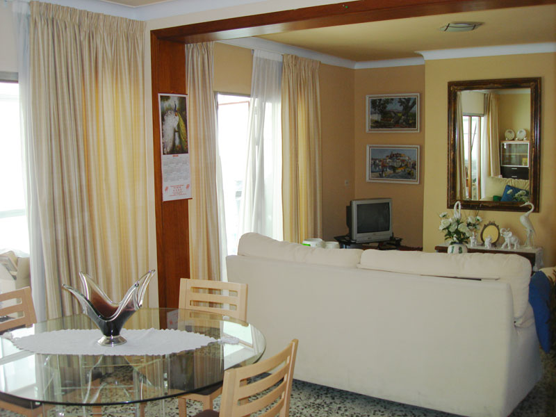 Cozy appartement de quatre chambres à vendre à Ibiza