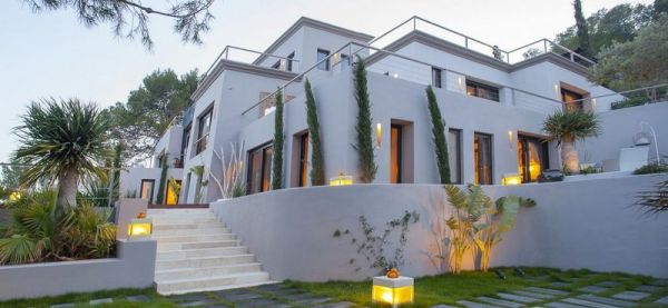 Villa de luxe 8 chambres à Ibiza à vendre