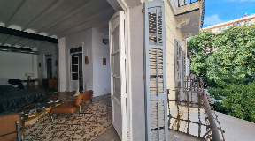 Trois appartements uniques à vendre dans un bâtiment historique à Ibiza avec ascenseur
