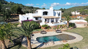 Finca spectaculaire d'Ibiza à vendre à Santa Eulalia