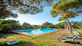 Exquise maison de ville de 2 chambres avec piscine commune à Can Pep Simo, Ibiza