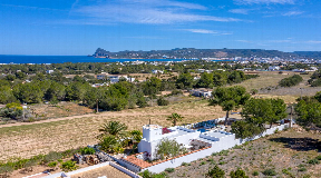 Superbe villa d'Ibiza à Sant Josep de sa Talaia à vendre